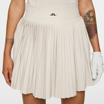 J.Lindeberg Women's Binx Golf Skirt - Moonbeam